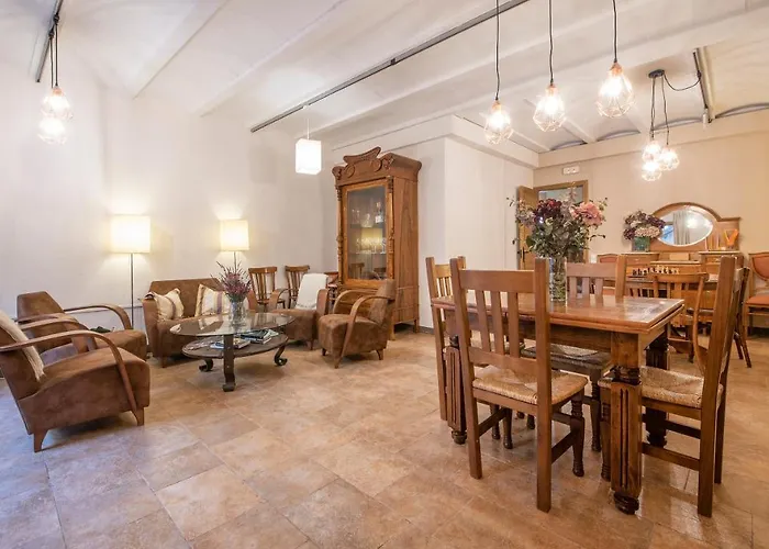 Bed & Breakfast Cal Giral Ii Cornudella de Montsant