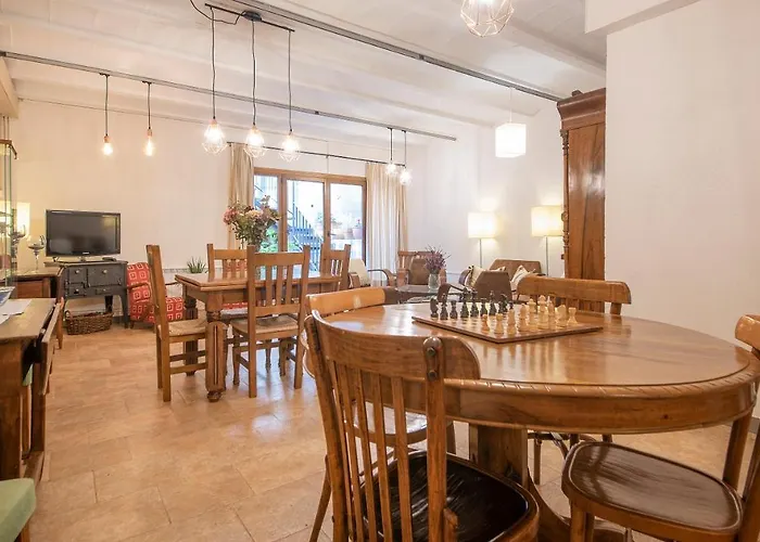 Cal Giral Ii Bed & Breakfast