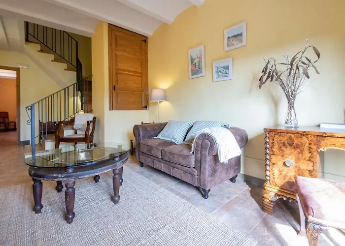 Cal Giral Ii Bed & Breakfast