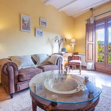 Cal Giral Ii Bed & Breakfast