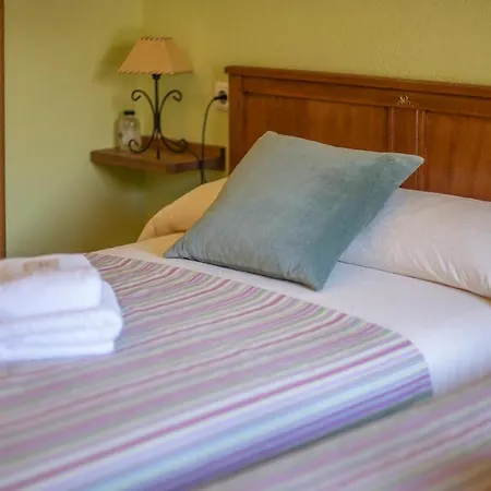 Cal Giral Ii Bed & Breakfast