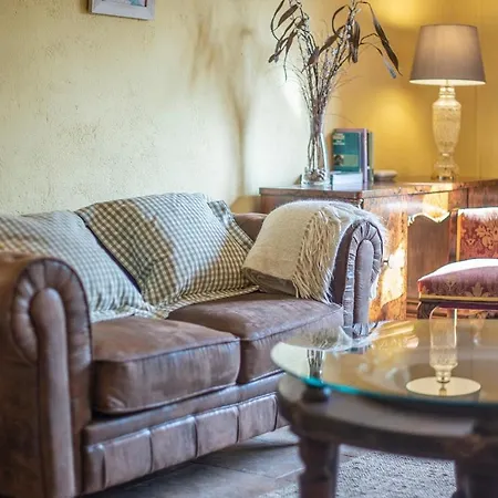 Cal Giral Ii Bed & Breakfast