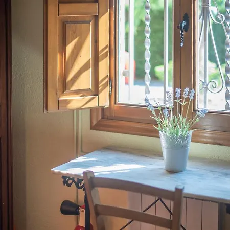 Cal Giral Ii Bed & Breakfast
