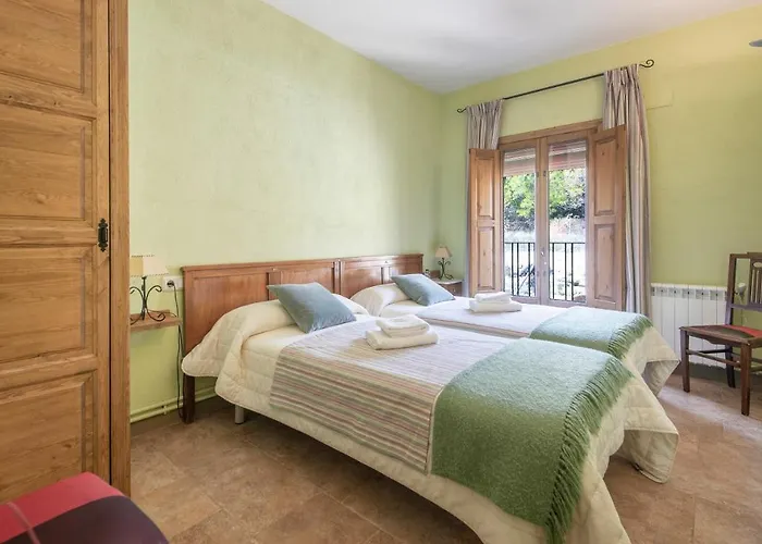 Cal Giral Ii 3*